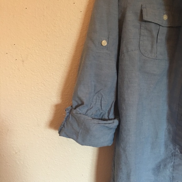 Tommy Hilfiger medium blue button down - Picture 3 of 6
